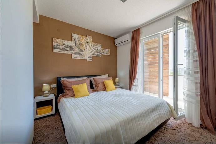 Luxury Apartment With Private Heated Pool 시베니크 외부 사진