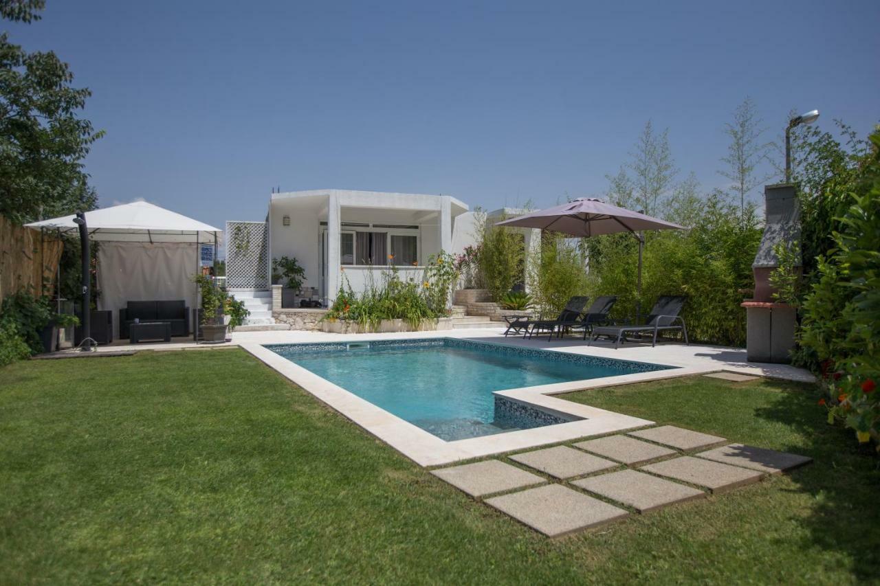 Luxury Apartment With Private Heated Pool 시베니크 외부 사진